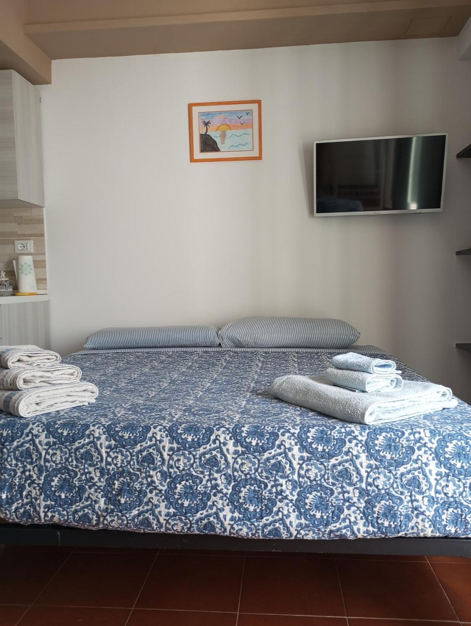 Tigullio Vacations Panoramica Apartments Lavagna Exterior photo