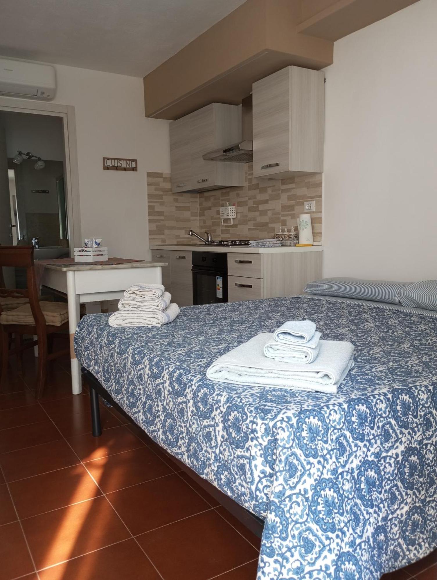 Tigullio Vacations Panoramica Apartments Lavagna Exterior photo