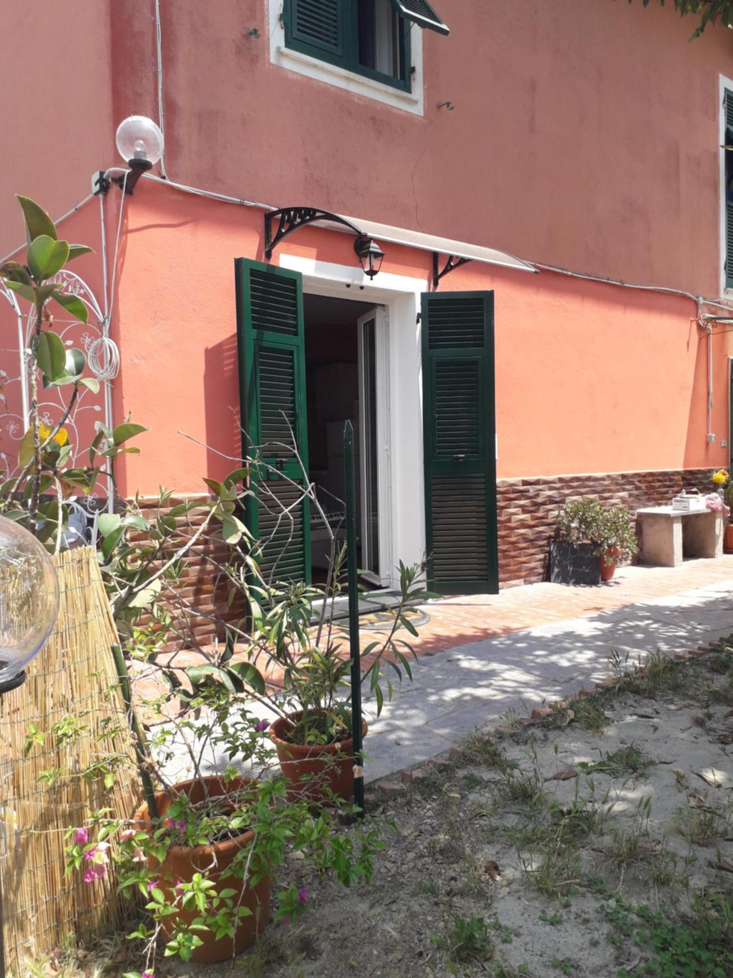 Tigullio Vacations Panoramica Apartments Lavagna Exterior photo